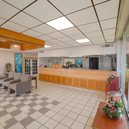 Masters Inn Selma Smithfield I-95 By Oyo Εξωτερικό φωτογραφία