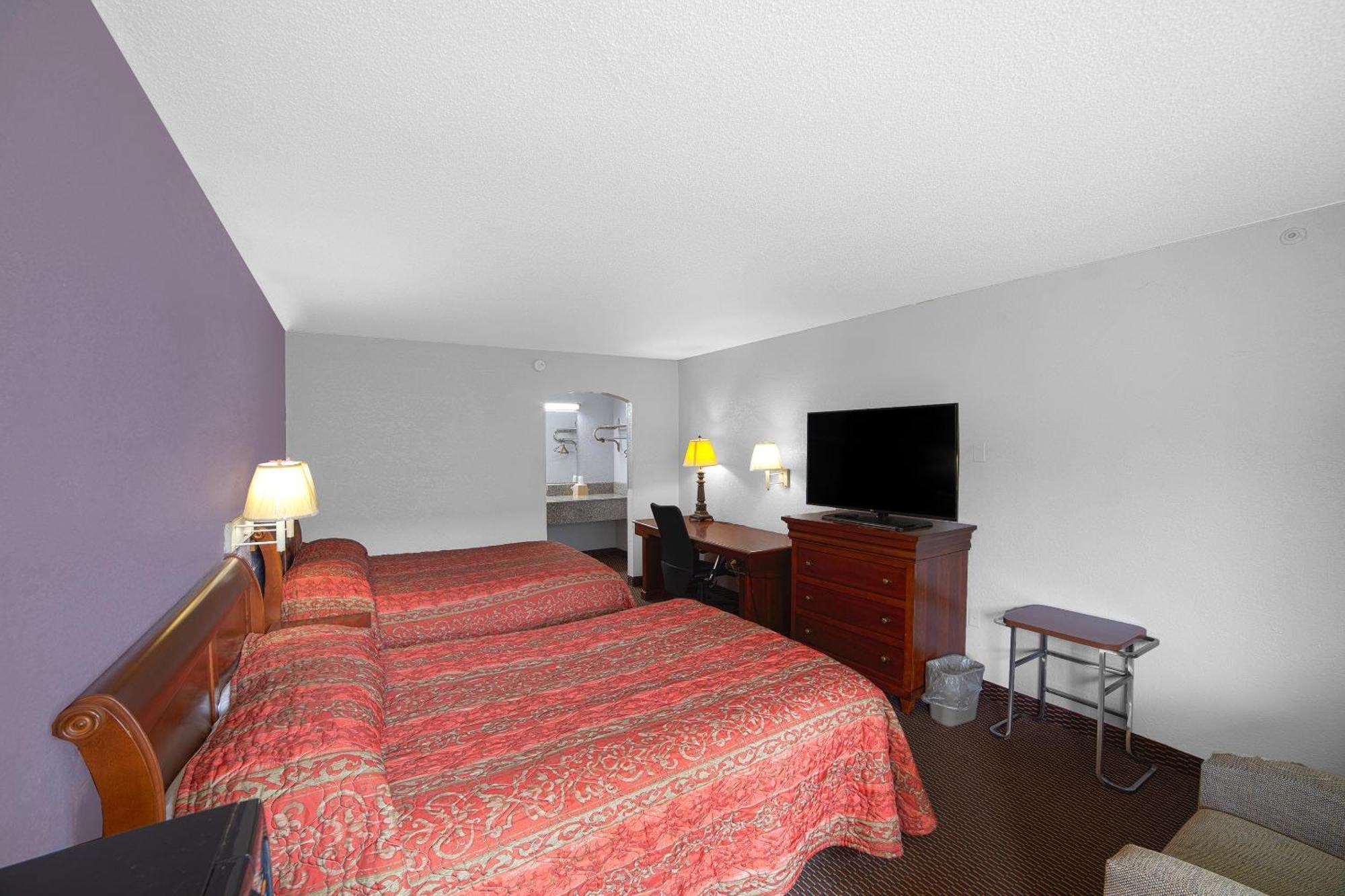 Masters Inn Selma Smithfield I-95 By Oyo Εξωτερικό φωτογραφία
