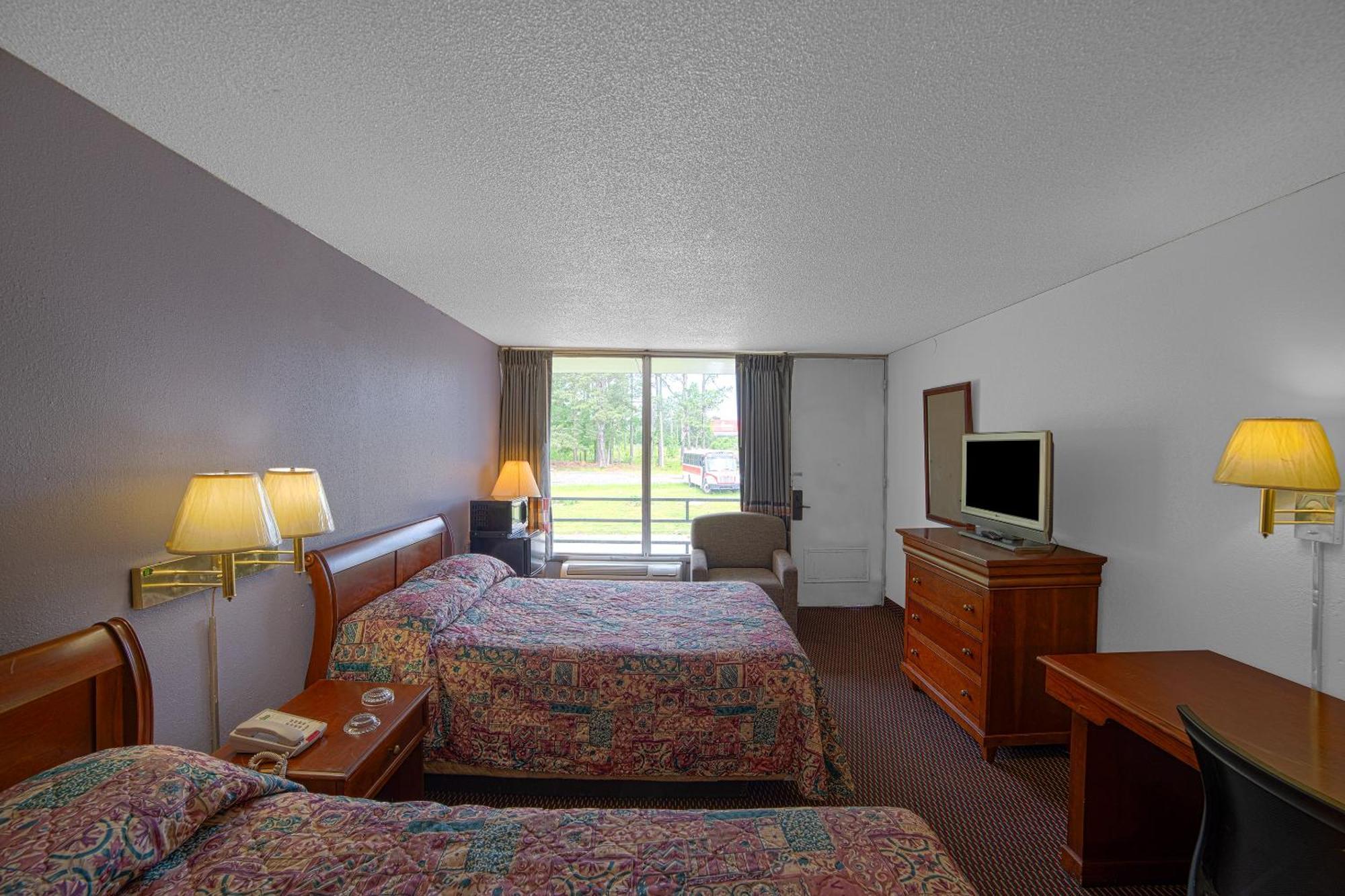 Masters Inn Selma Smithfield I-95 By Oyo Εξωτερικό φωτογραφία
